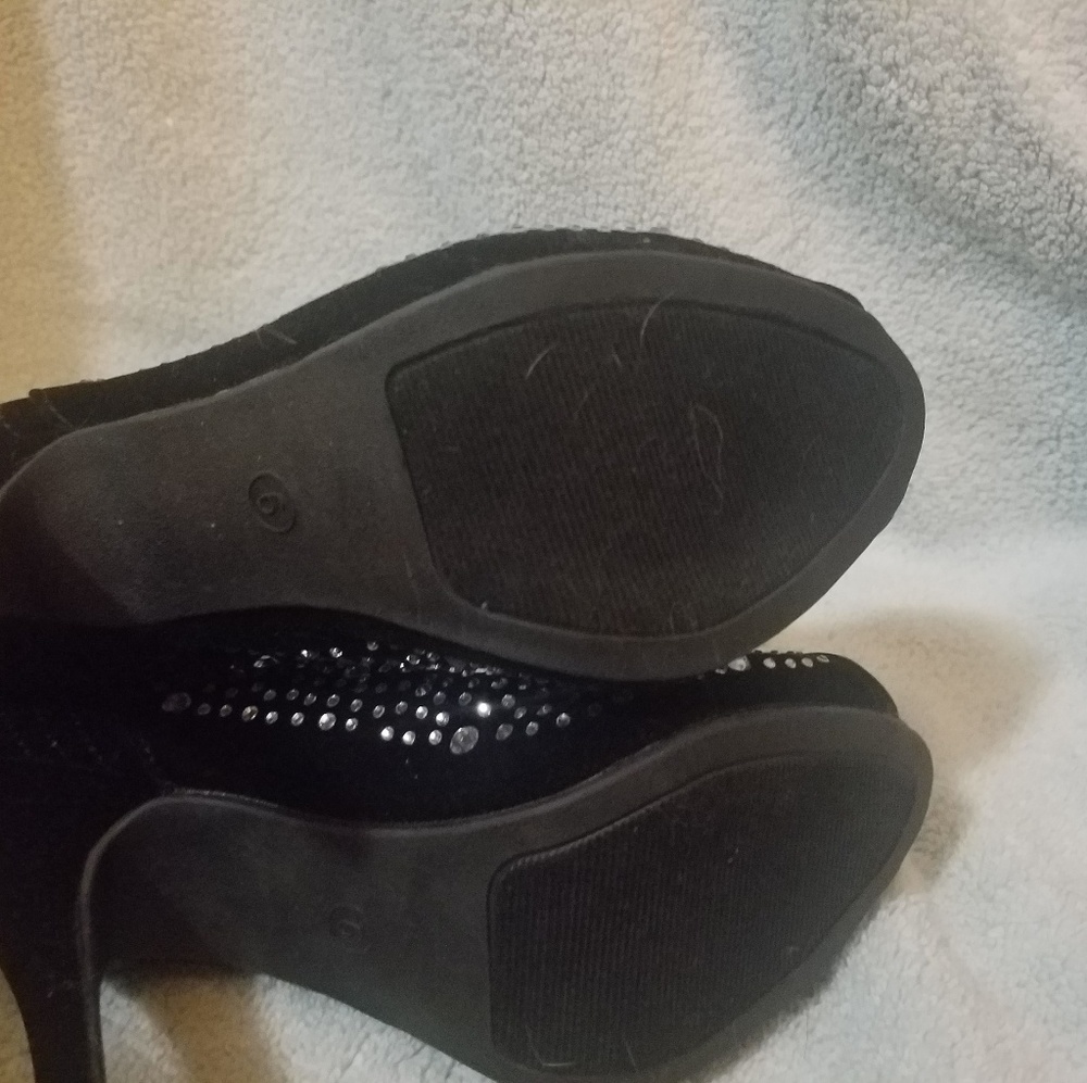 Crystal Booties - Picture 5 of 6
